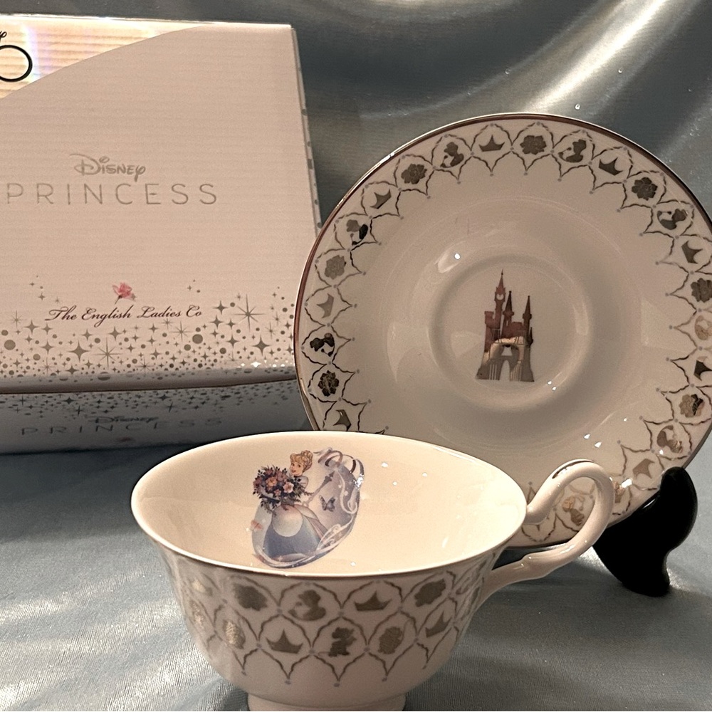 Cinderella Disney 100 Anniversary Tea Cup and Saucer Set